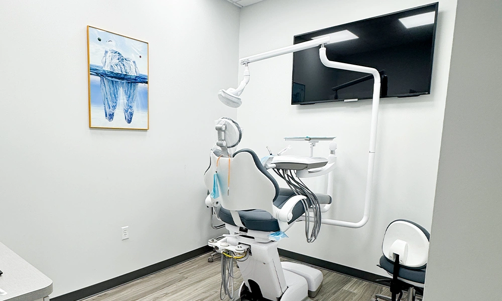 Iceberg Exam Room Slider Mobile